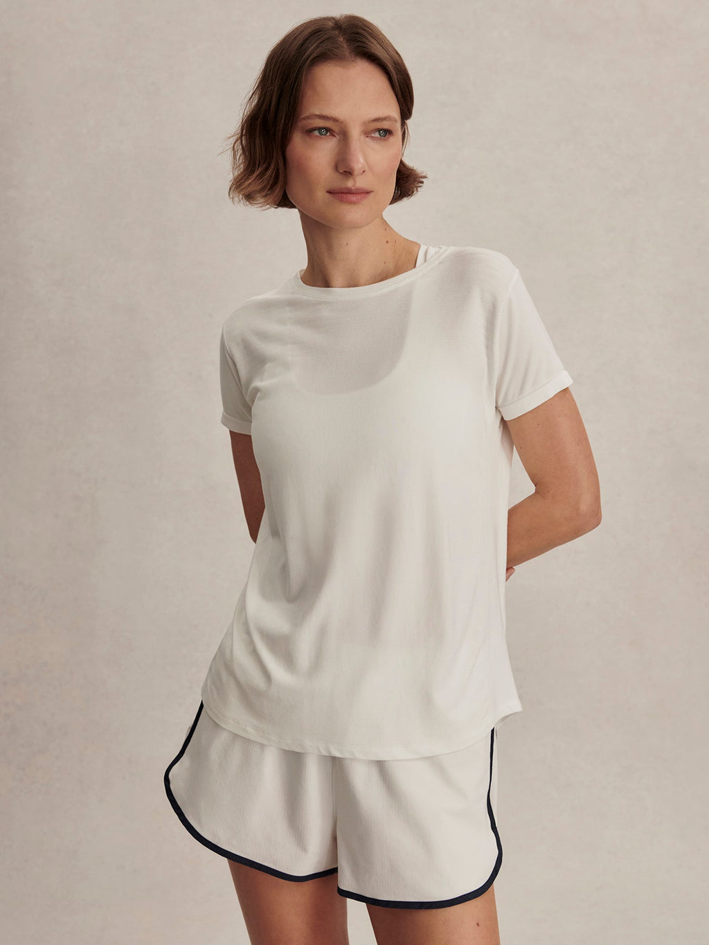 Varley Saskia Seamless Longline Tee - White