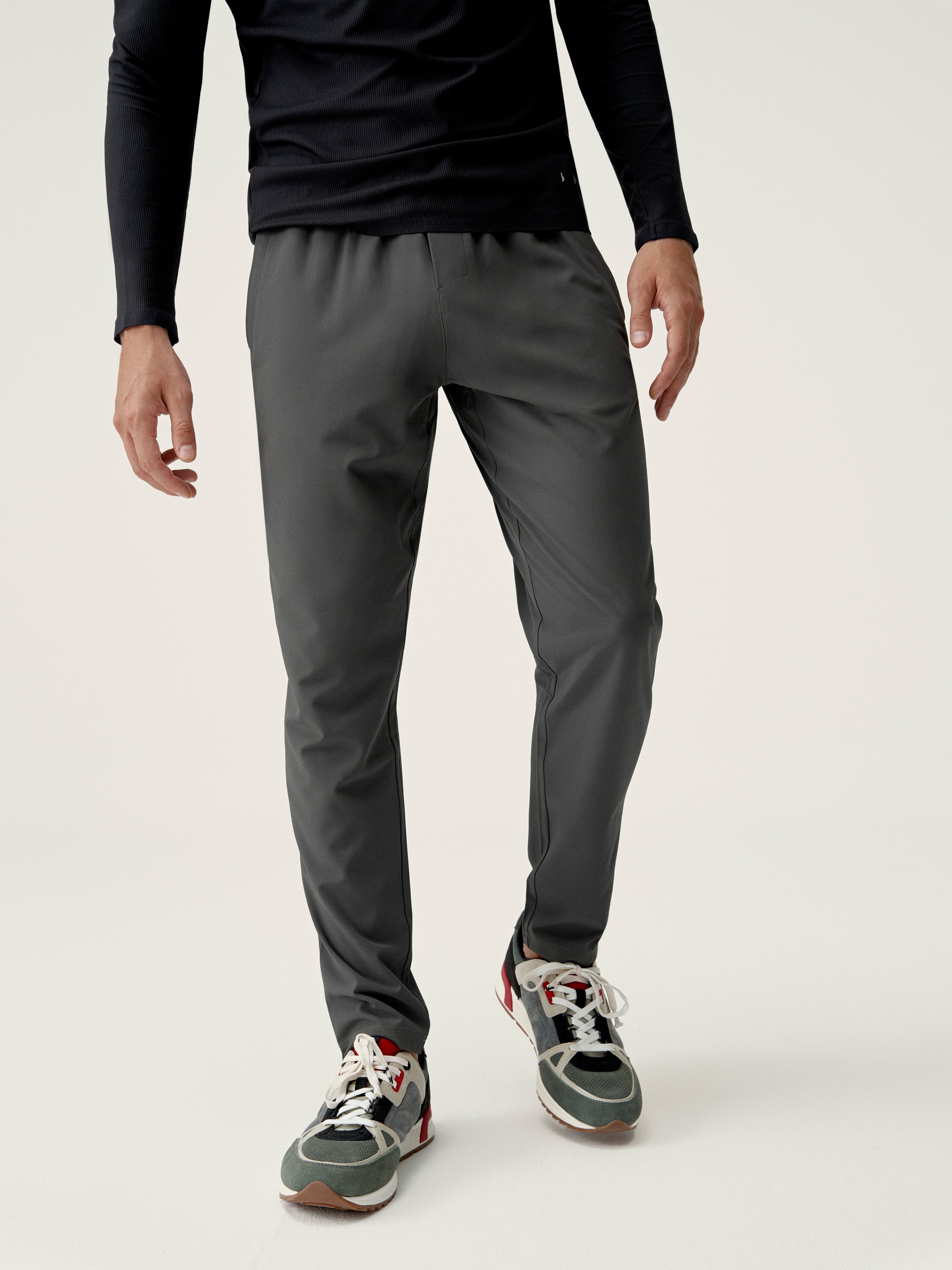 Born Living Yoga Okavango Jogger - Deep Khaki