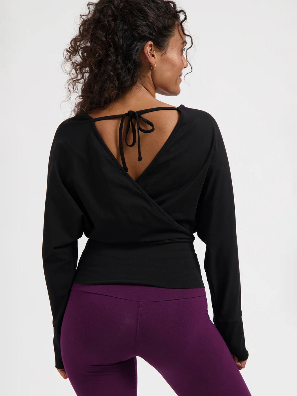 Urban Goddess Ala Long Sleeve Yoga Top - Onyx Black