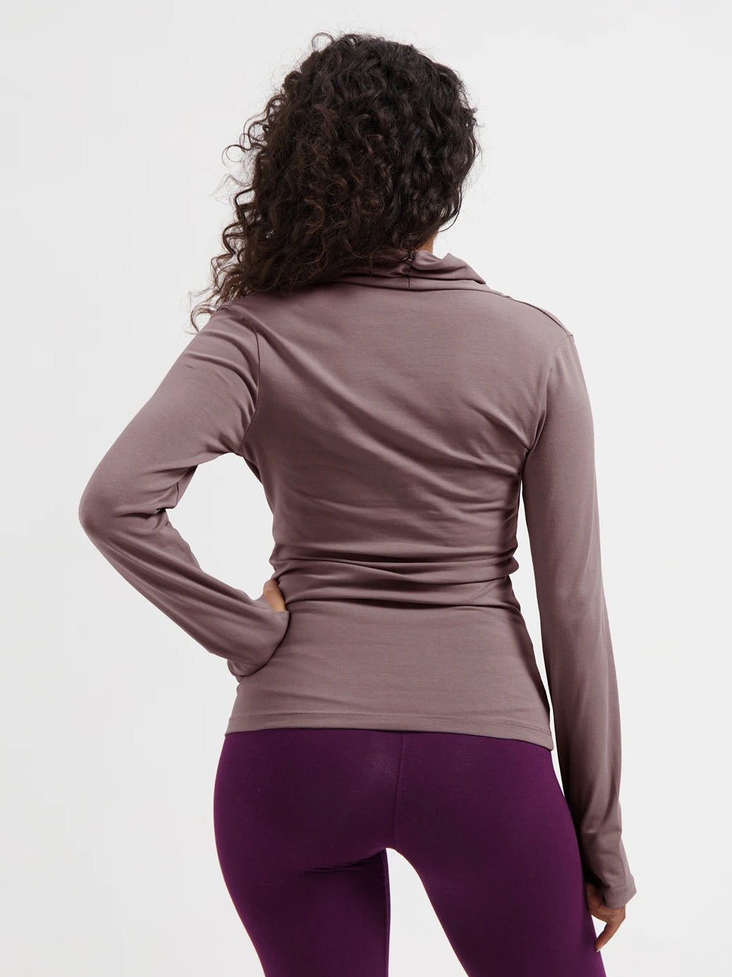 Urban Goddess Ishtar Long Sleeve Yoga Top - Fireclay